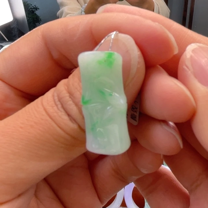 翡翠未镶嵌吊坠(不含链)缅甸翡翠