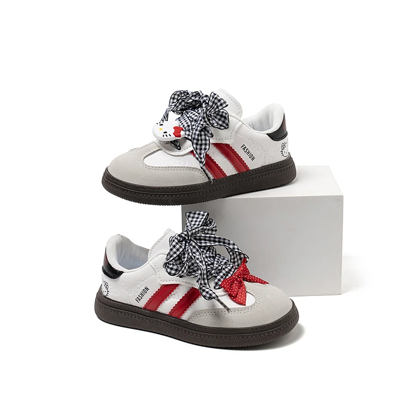 女童运动鞋春季2025新款儿童软底防滑德训板鞋女孩时尚9118