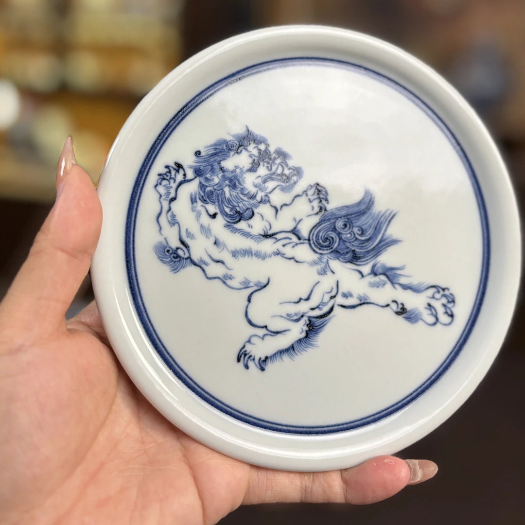 幽蓝溪堂 景德镇陶瓷手工手绘青花狮子公道杯垫