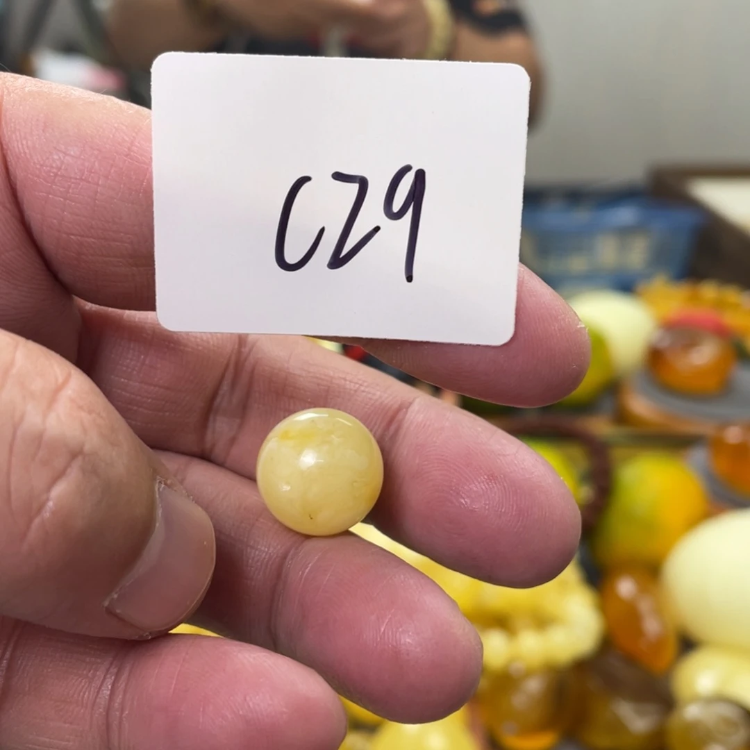 手链琥珀未镶嵌多样性发，发其中一件