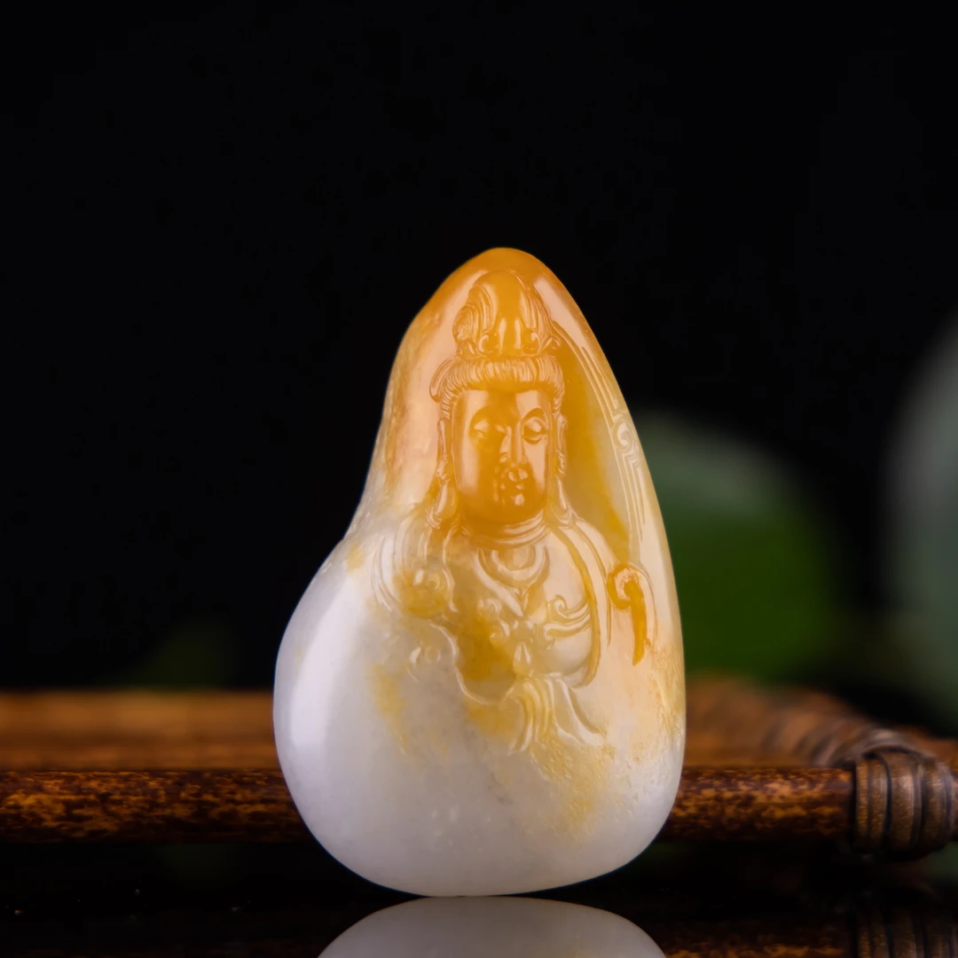 【28.8克黄沁白玉种观音】48*30*15mm黄沁白玉种观音料性油腻