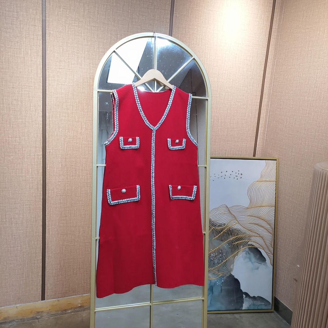 S145孕妇红色针织背心裙110-150