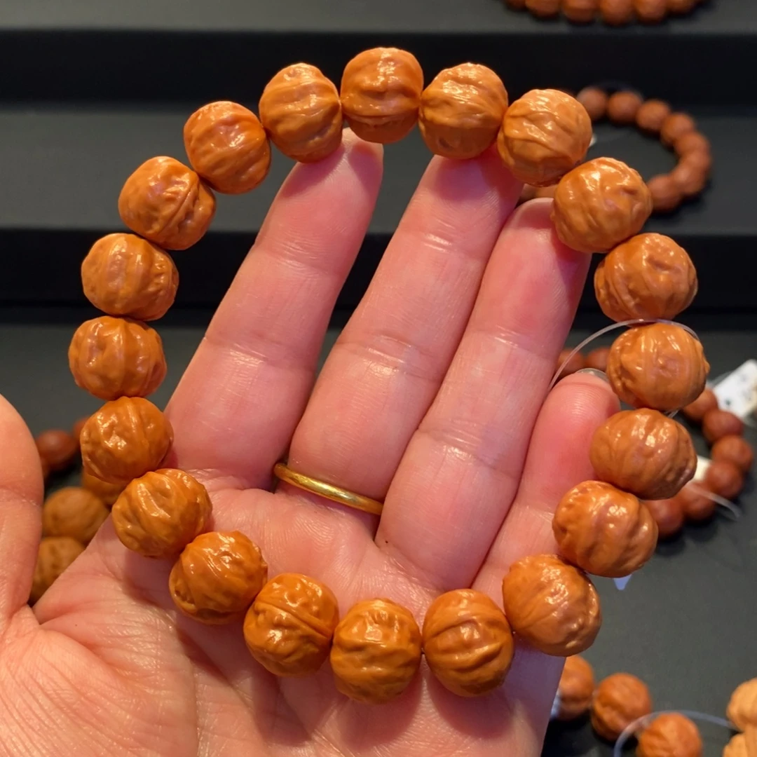 文玩核桃手串赤龙八棱