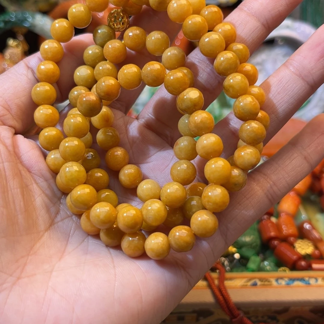 翡翠未镶嵌颈饰待编织