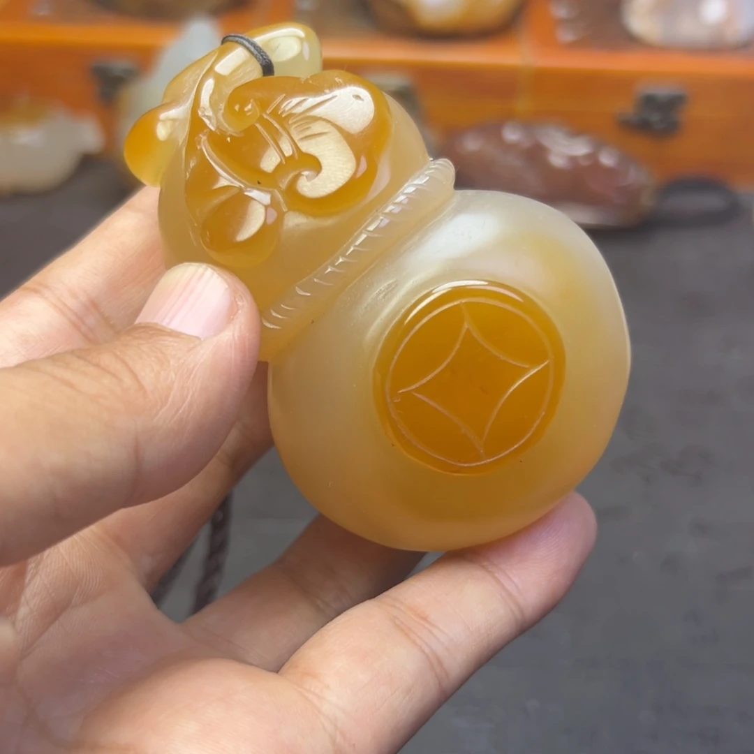 财***团未镶嵌手把玛瑙/玉髓