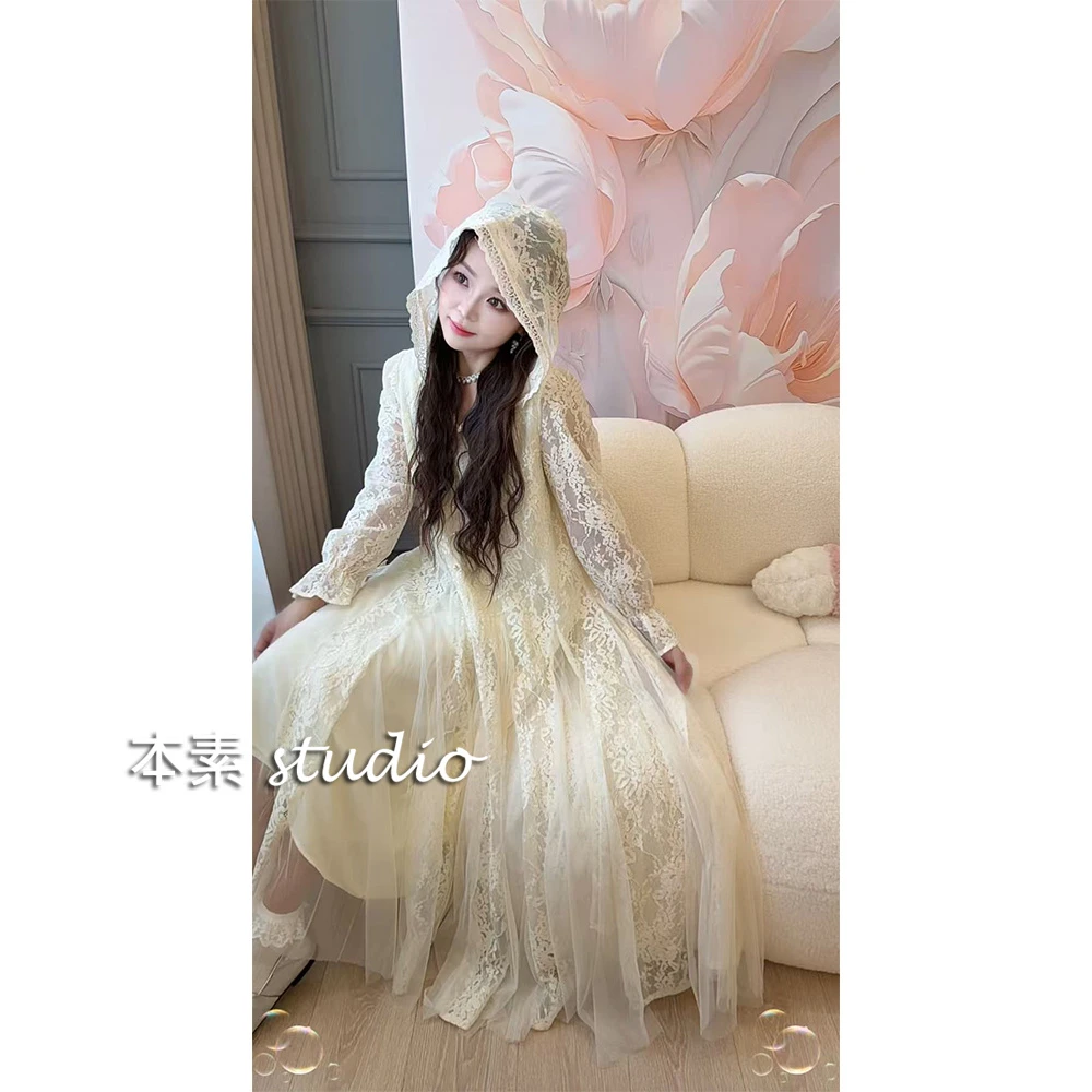 月亮女神C3283亮片蕾丝网纱拼接连帽连衣裙