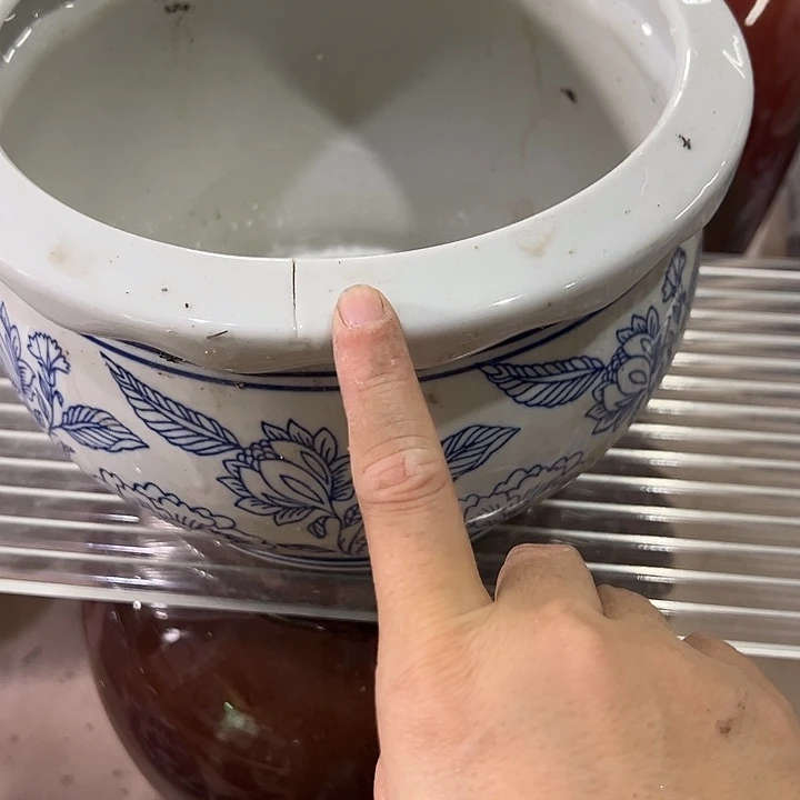 陶瓷瑕。。。。。。。。。。。。。。