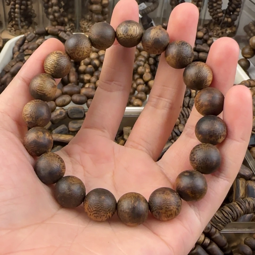 蛙***沉香手串奇楠手串11.4克卡1.1