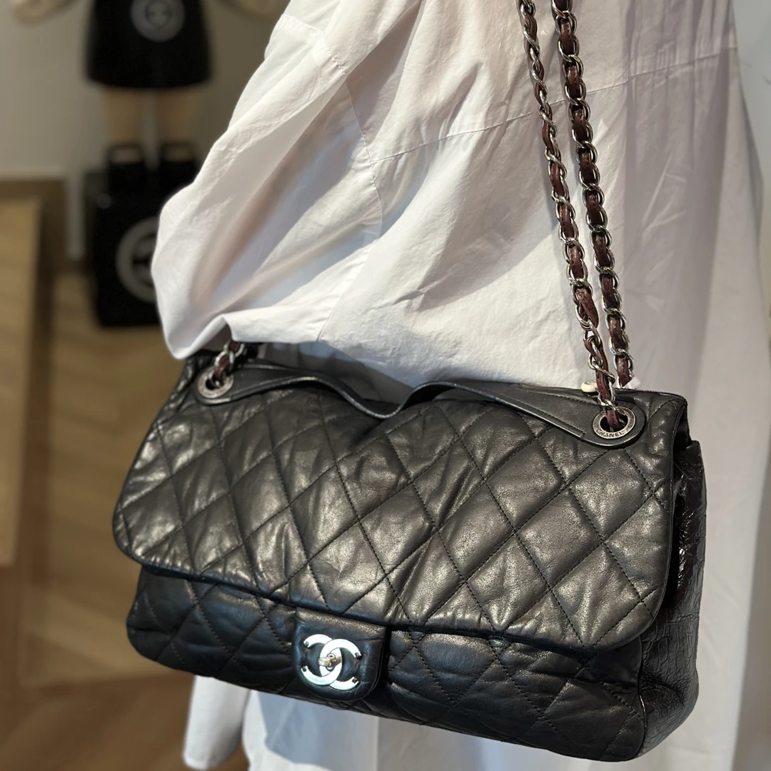 95新 Chanel/香奈儿 YUMU中古/Chanel黑银cf泡芙单肩包