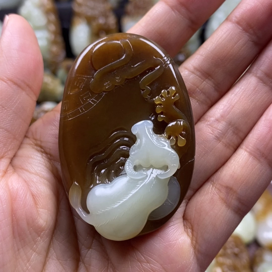 吊坠(不含链)未镶嵌和田玉（糖玉）