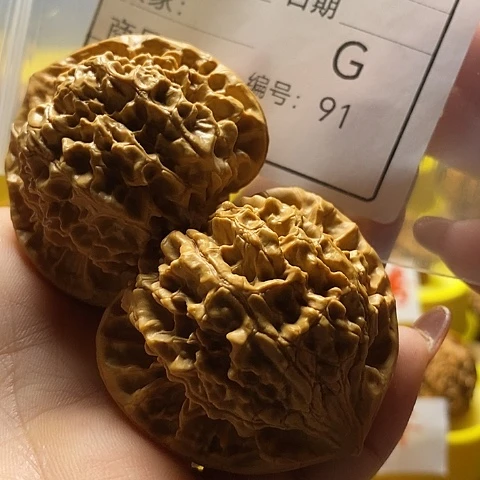 一***民把件桃核自产自销……