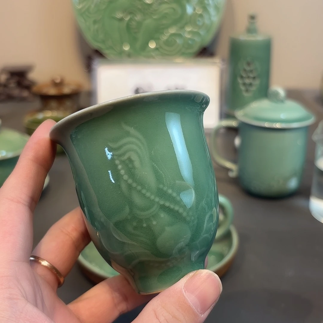 瓷片是****啊青瓷青瓷青瓷青瓷