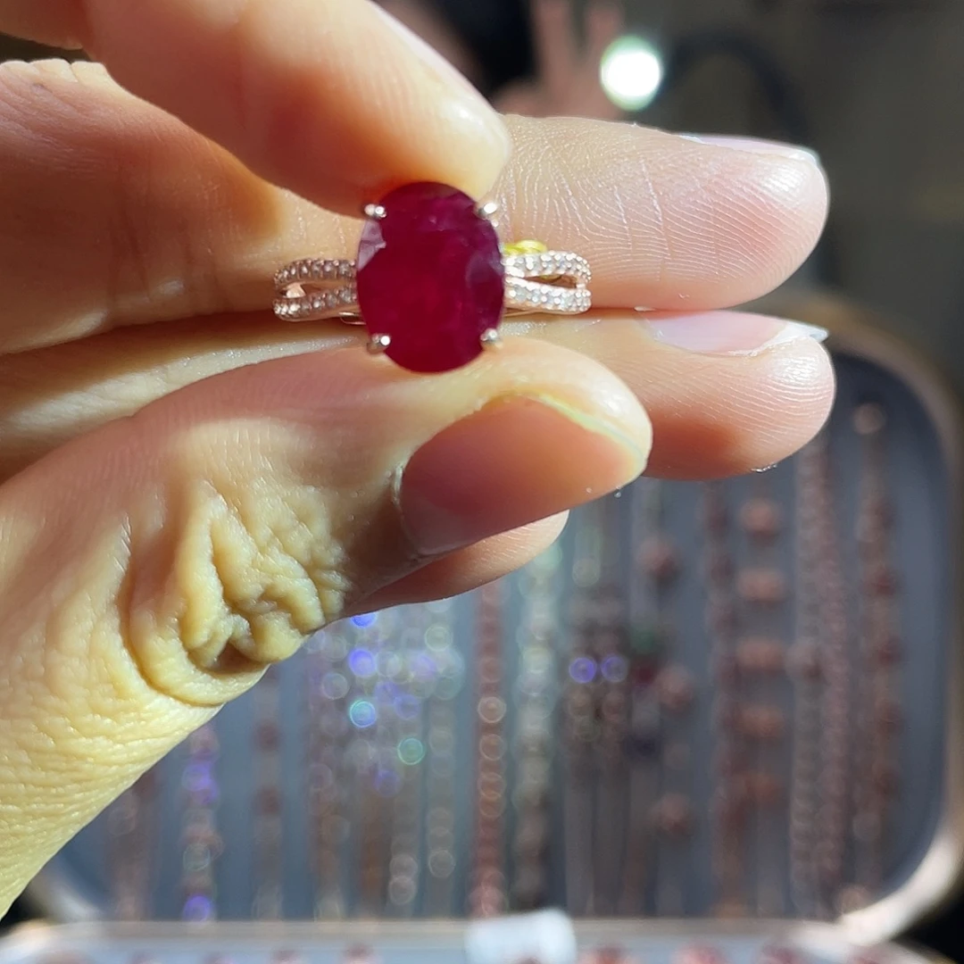 银S925镶嵌红宝石戒指