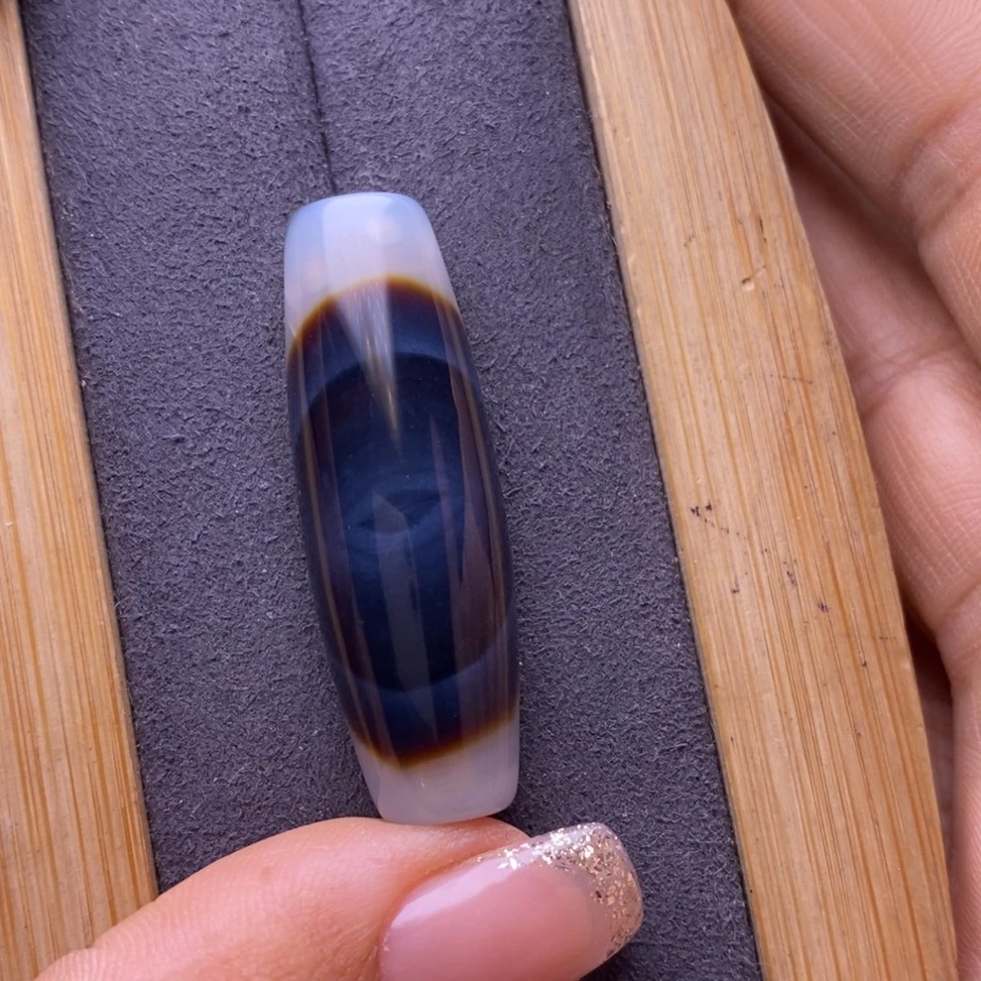 重***楼玛瑙/玉髓未镶嵌颈饰