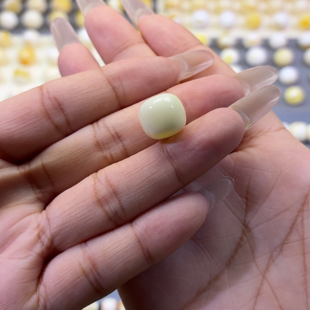 琥珀未镶嵌珠宝奇石12.3mm满瓷白蜜蜡老型
