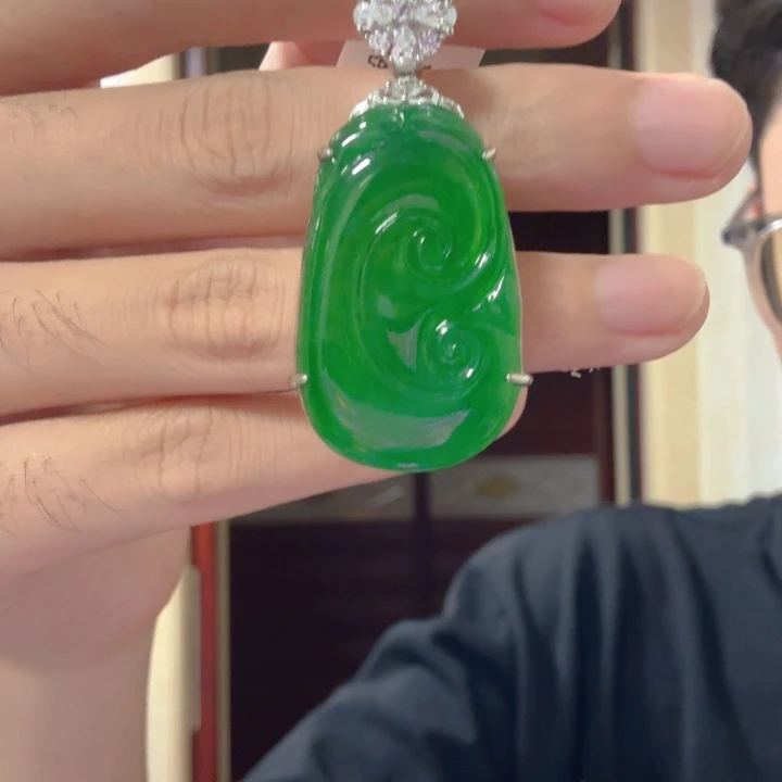 翡翠银S925镶嵌颈饰吊坠