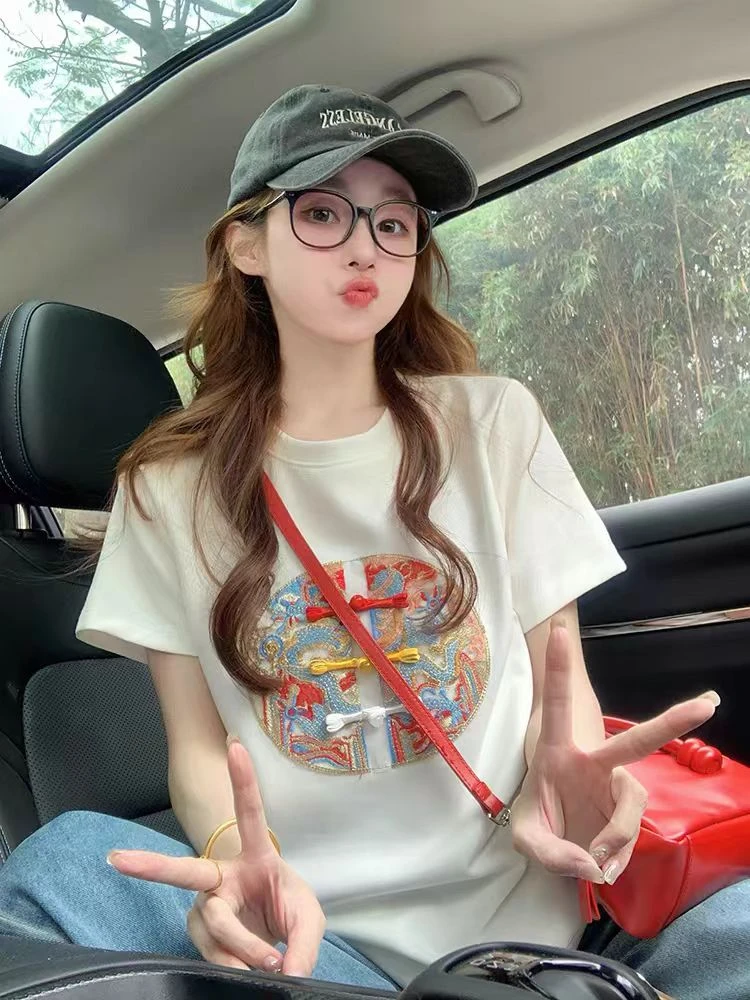 随机衣衣裤子卫衣一件