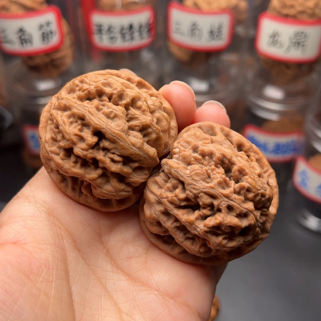 文玩核桃把件44全品粗筋