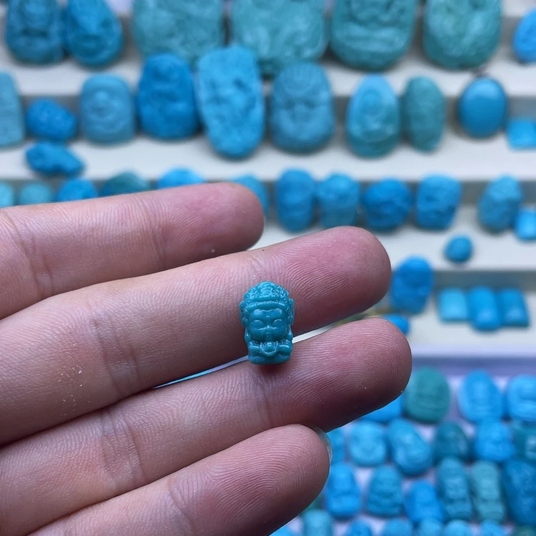 未镶嵌绿松石珠宝奇石