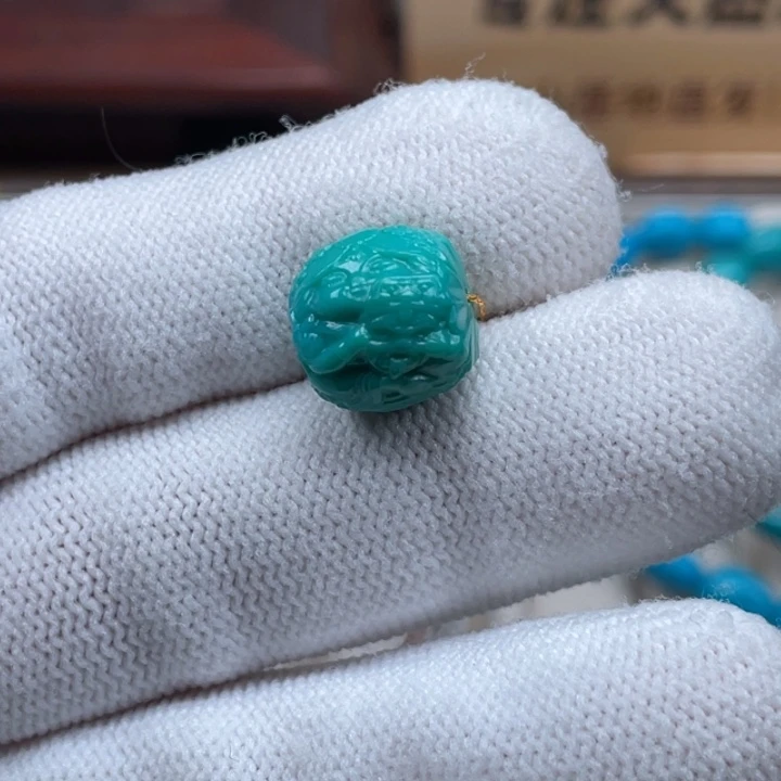 绿松石未镶嵌珠宝奇石12