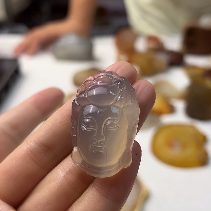 未镶嵌颈饰玛瑙/玉髓