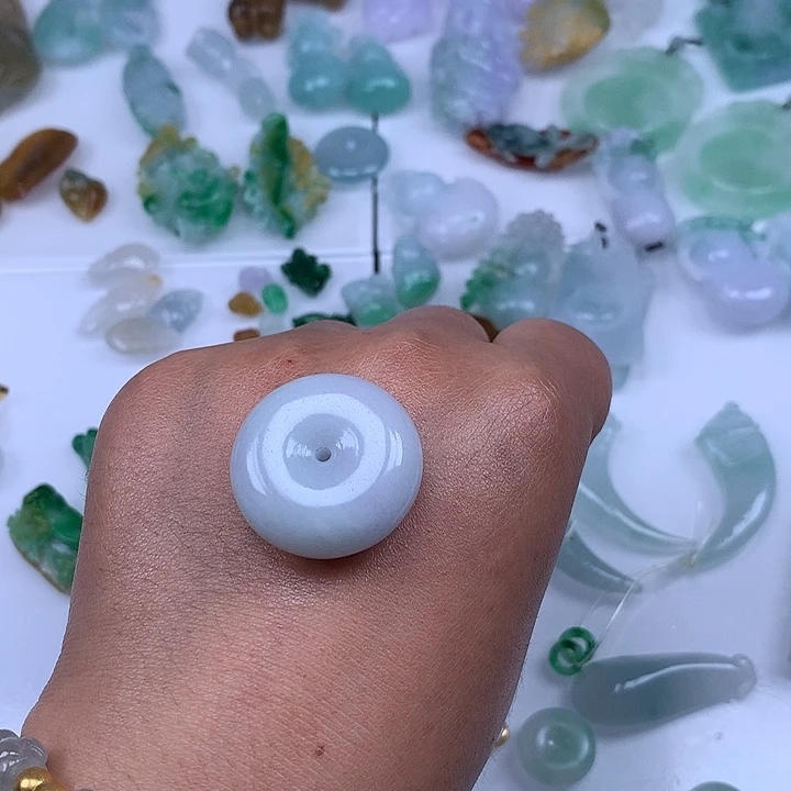 翡翠未镶嵌颈饰纯天然翡天然翡翠