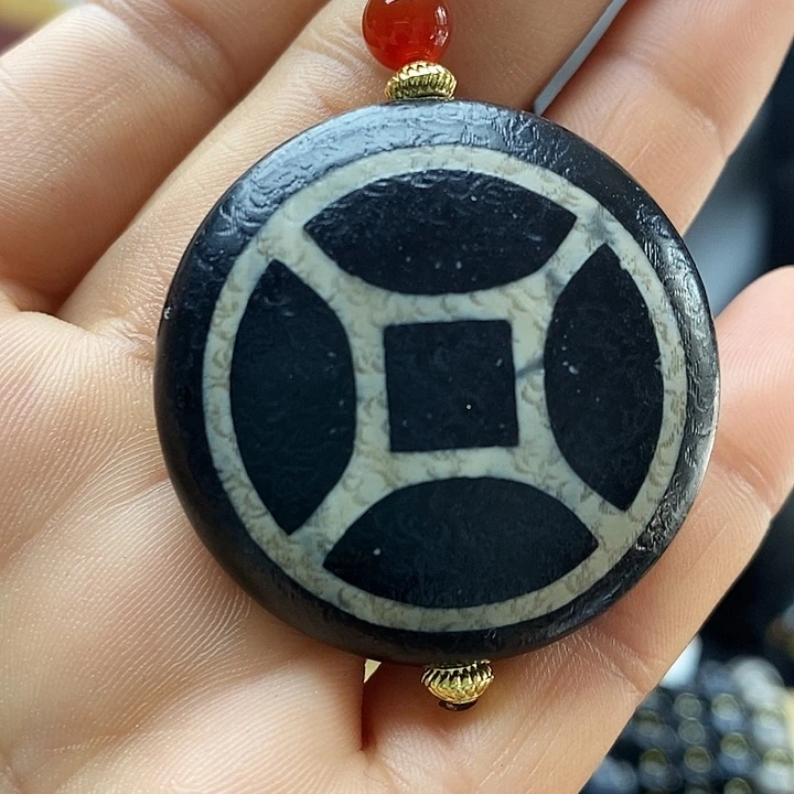 玛瑙/玉髓合金颈饰