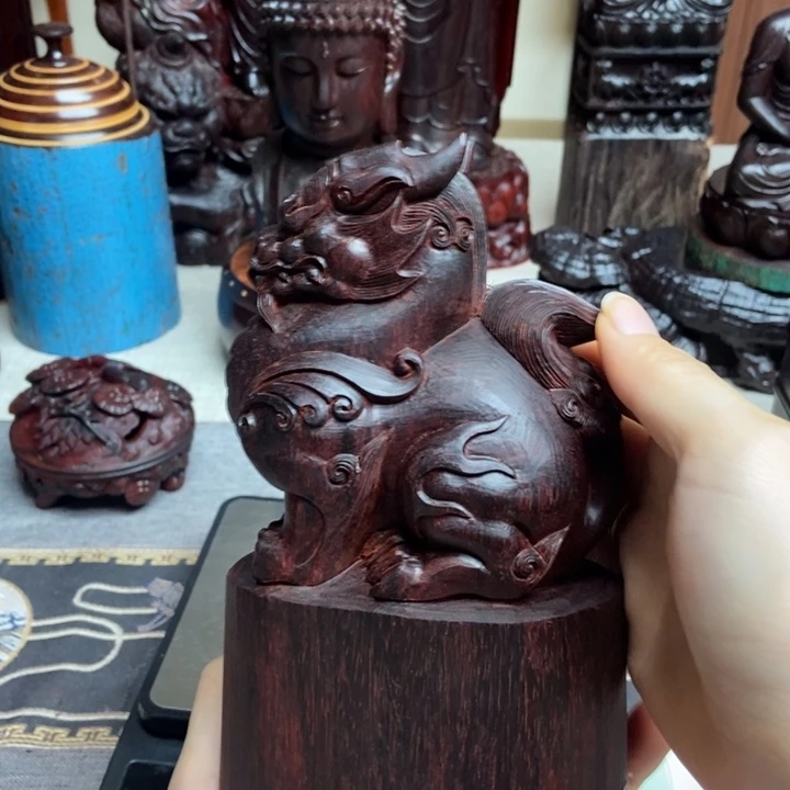 小叶紫檀其他貔貅