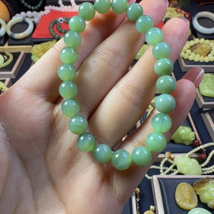 和田玉（碧玉）未镶嵌颈饰