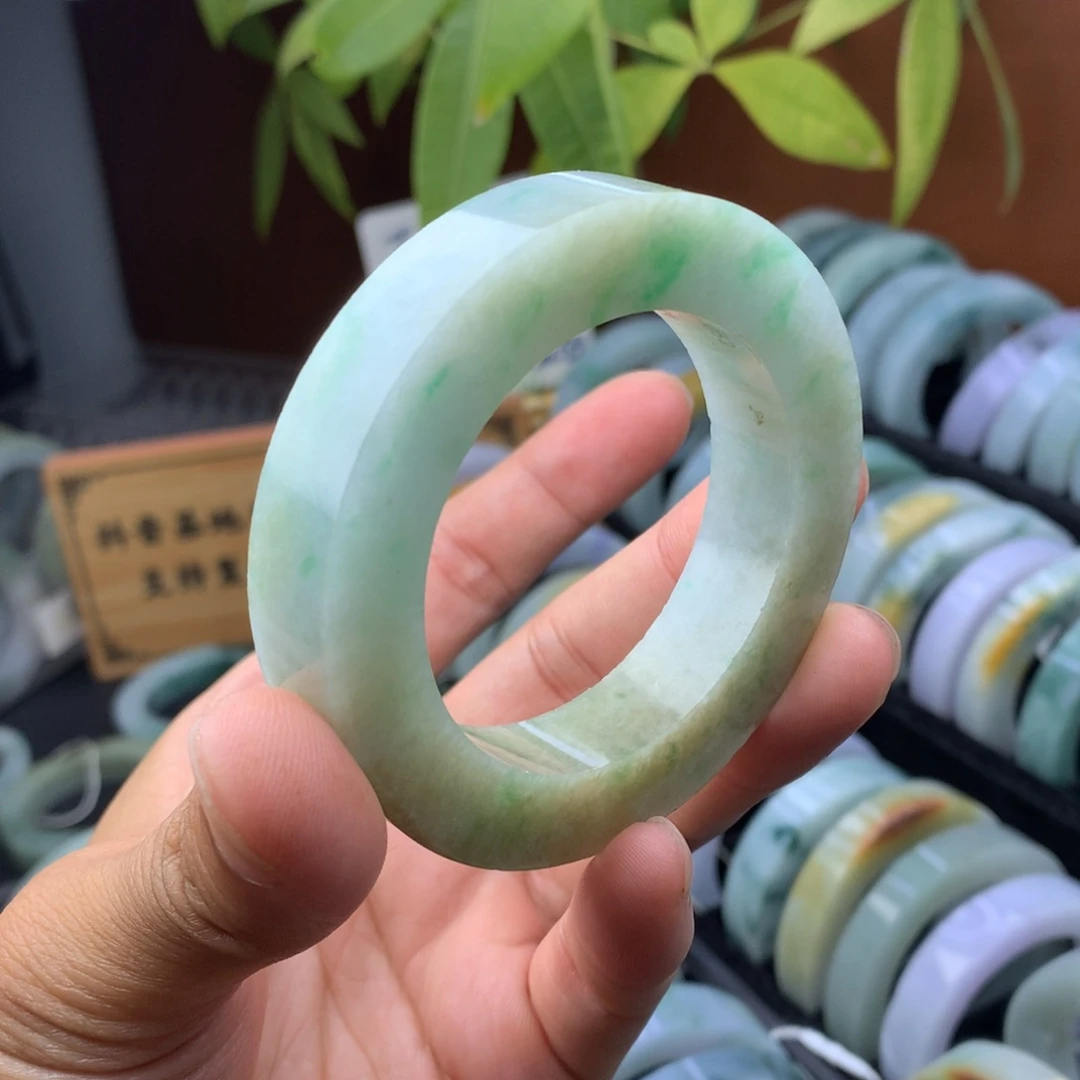 未镶嵌手镯定制翡翠定制手镯