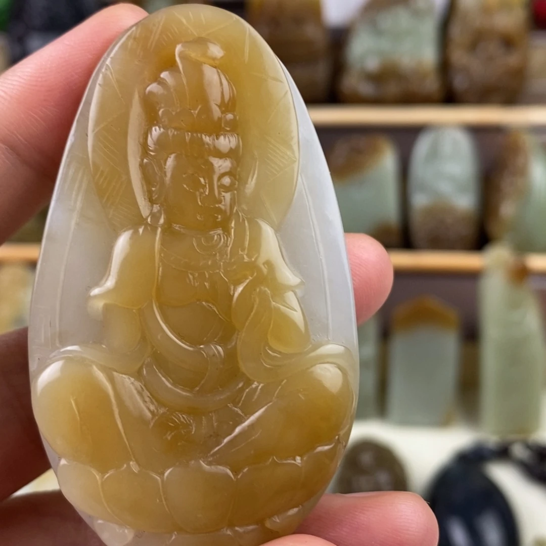 颈饰未镶嵌和田玉