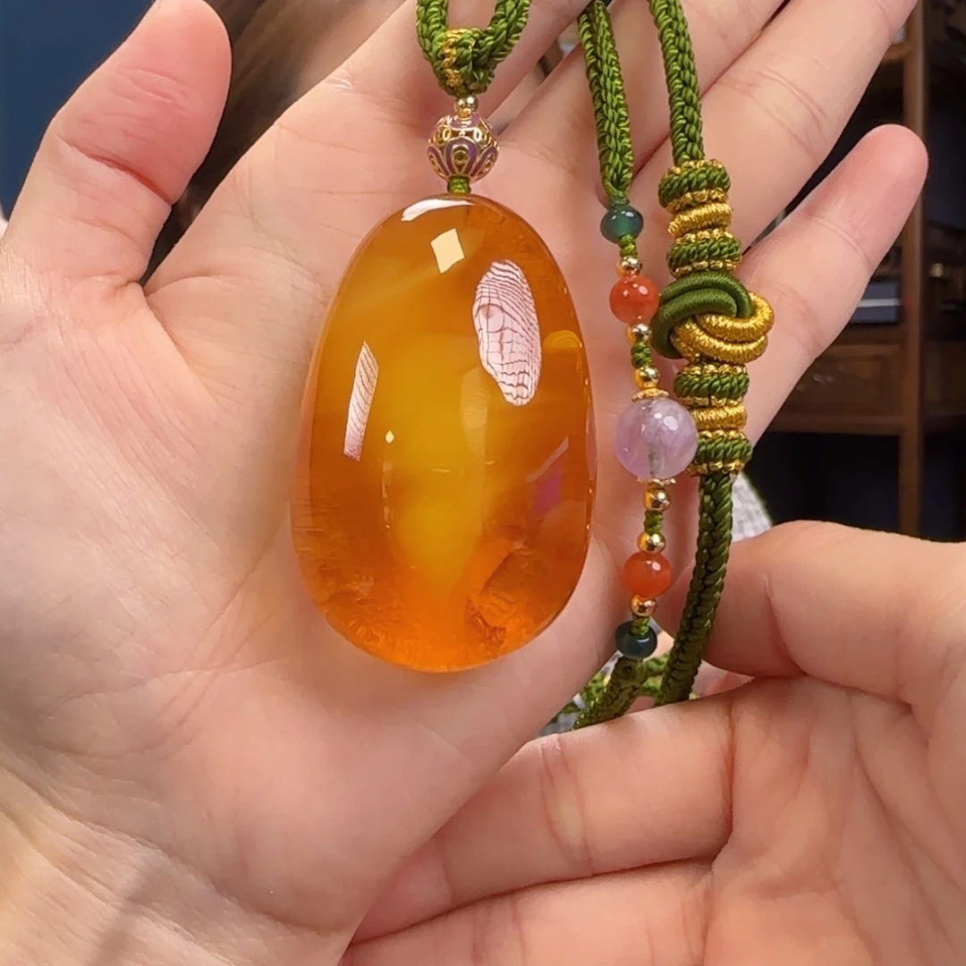 蜜蜡未镶嵌颈饰1111111111