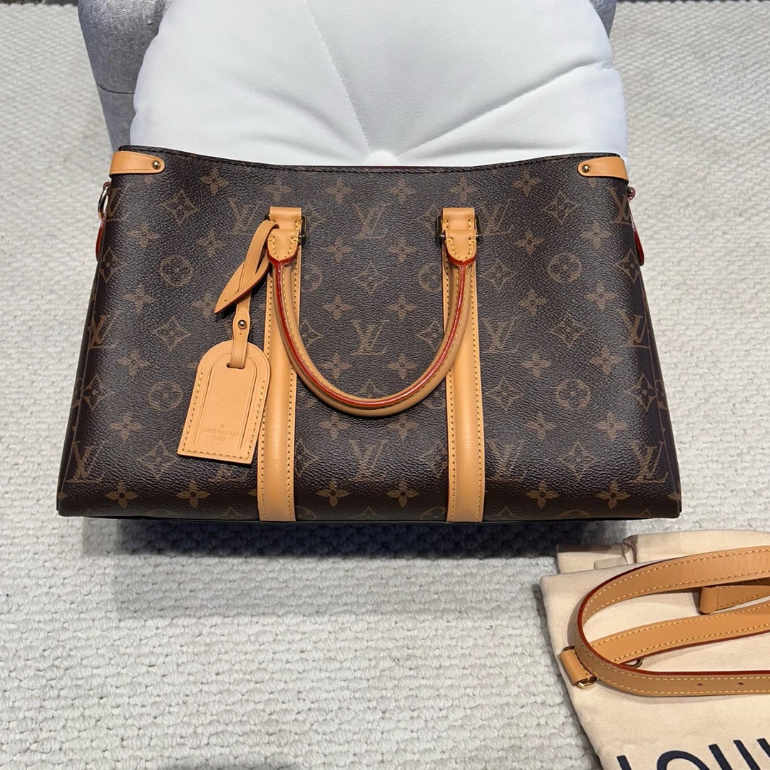 99新 LV LV/路易威登 Soufflot中号芯片款11701362