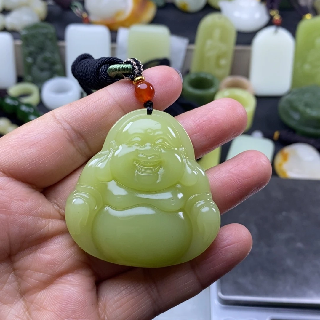 和田玉未镶嵌颈饰物**反