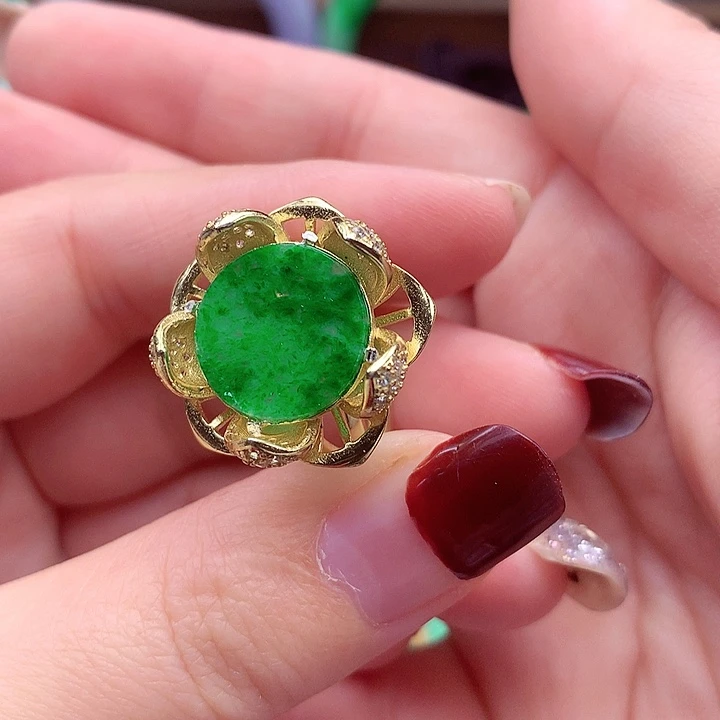 翡翠颈饰银S925镶嵌翡翠