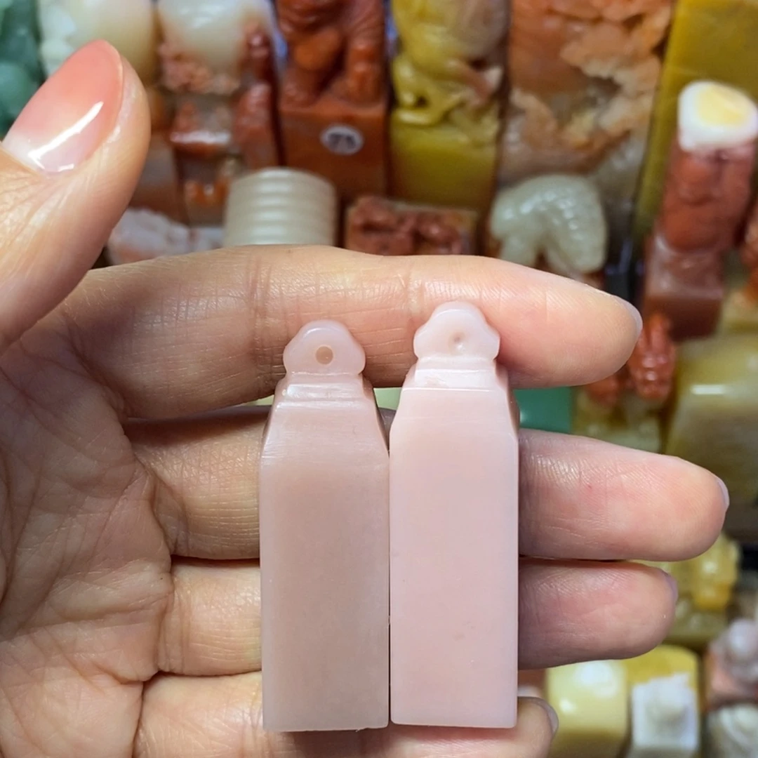 印石寿山石粉冻石