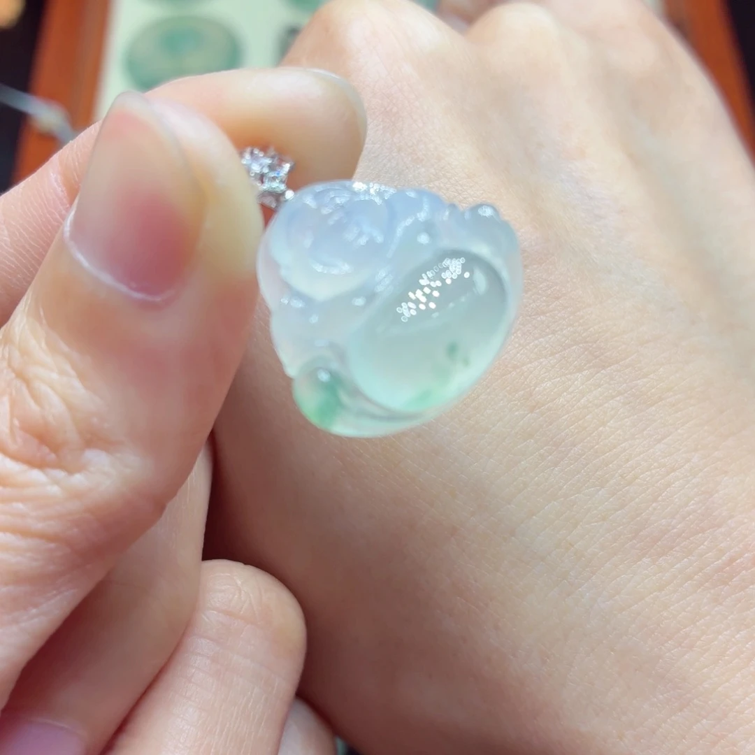 翡翠18K金镶嵌颈饰佛公18.3mm-20.5mm-5.7mm