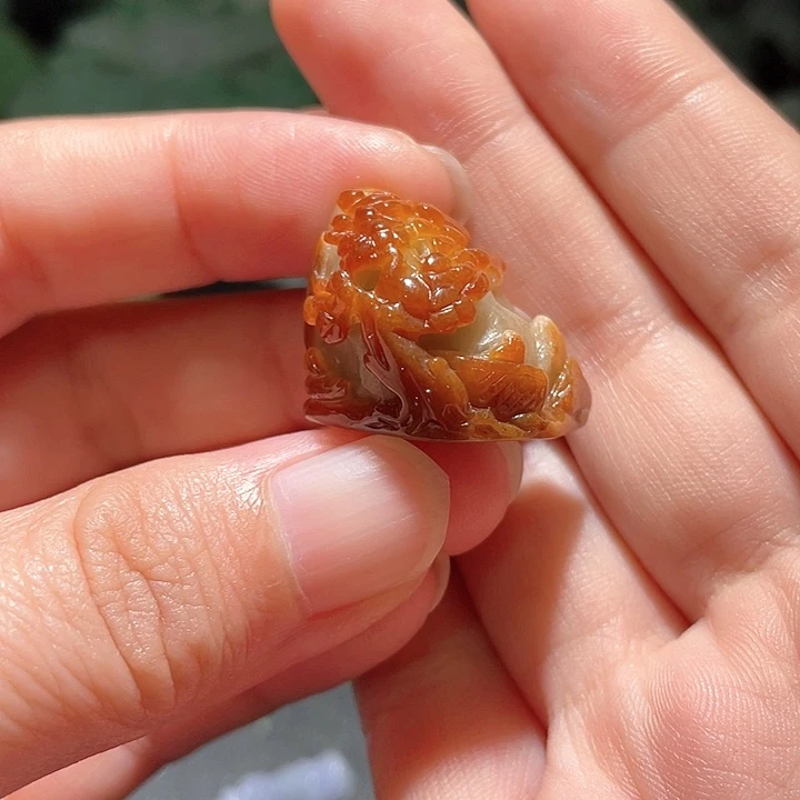 颈饰未镶嵌翡翠天