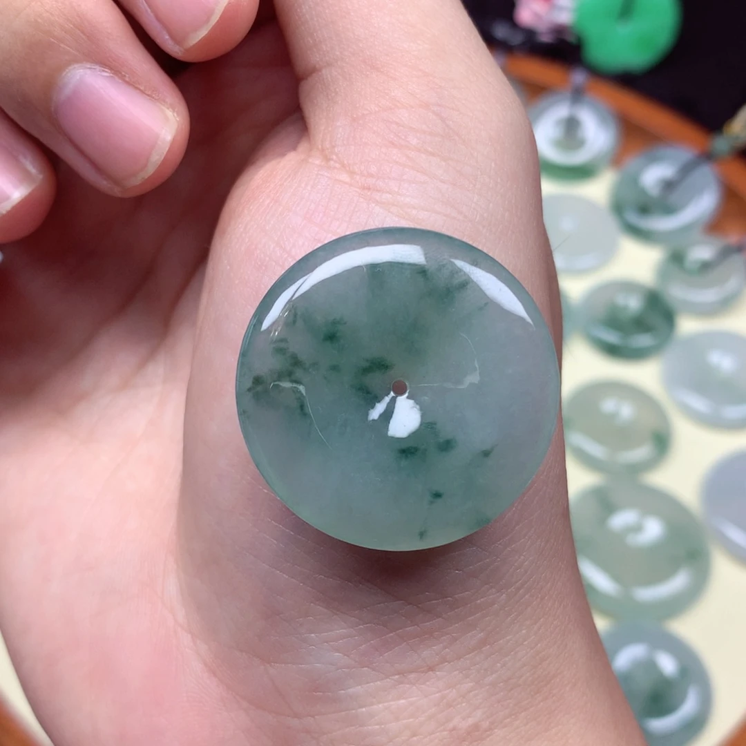翡翠未镶嵌颈饰吊坠30.3/5.6mm