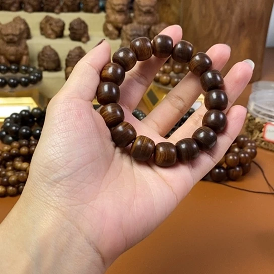 老山檀香黑肉沉水桶珠13-14手串