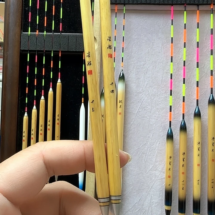 早****孔雀羽芦苇浮淞2支磨脚