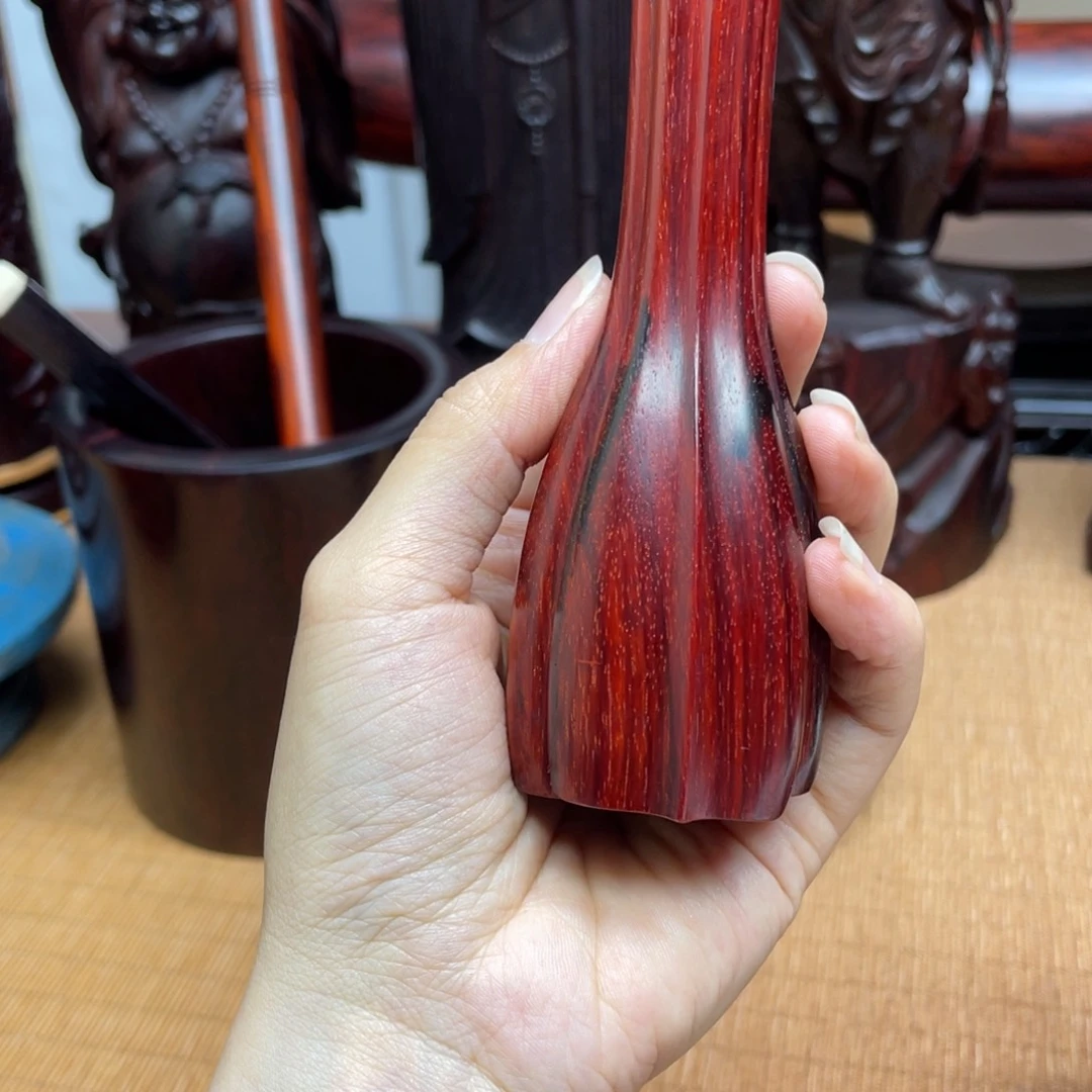 檀香紫檀（小叶紫檀）霜*