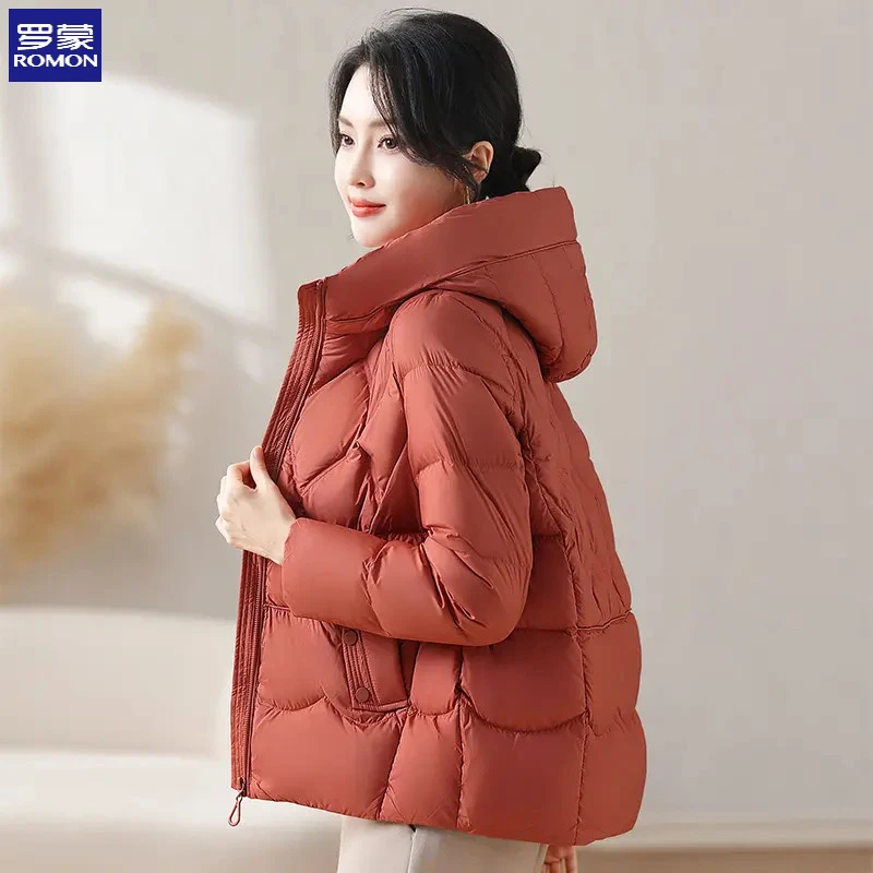 罗蒙妈妈冬季羽绒服外套2025新款洋气减龄中老年女冬季90绒白鸭绒