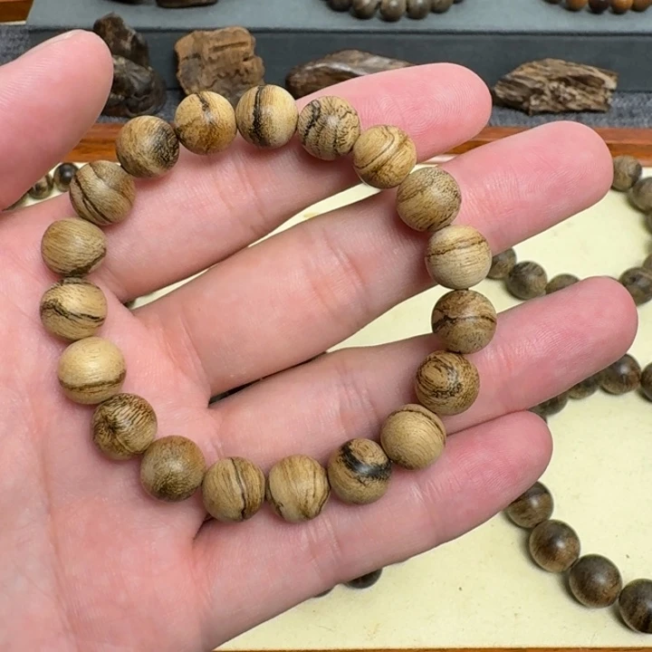 沉香碎屑沉香昊**?加里曼丹1.05-6.5克