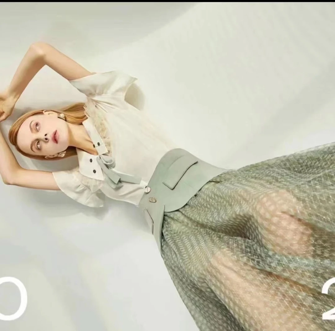 101-150 V领收腰碎花连衣裙中长款显瘦气质A字裙女夏季