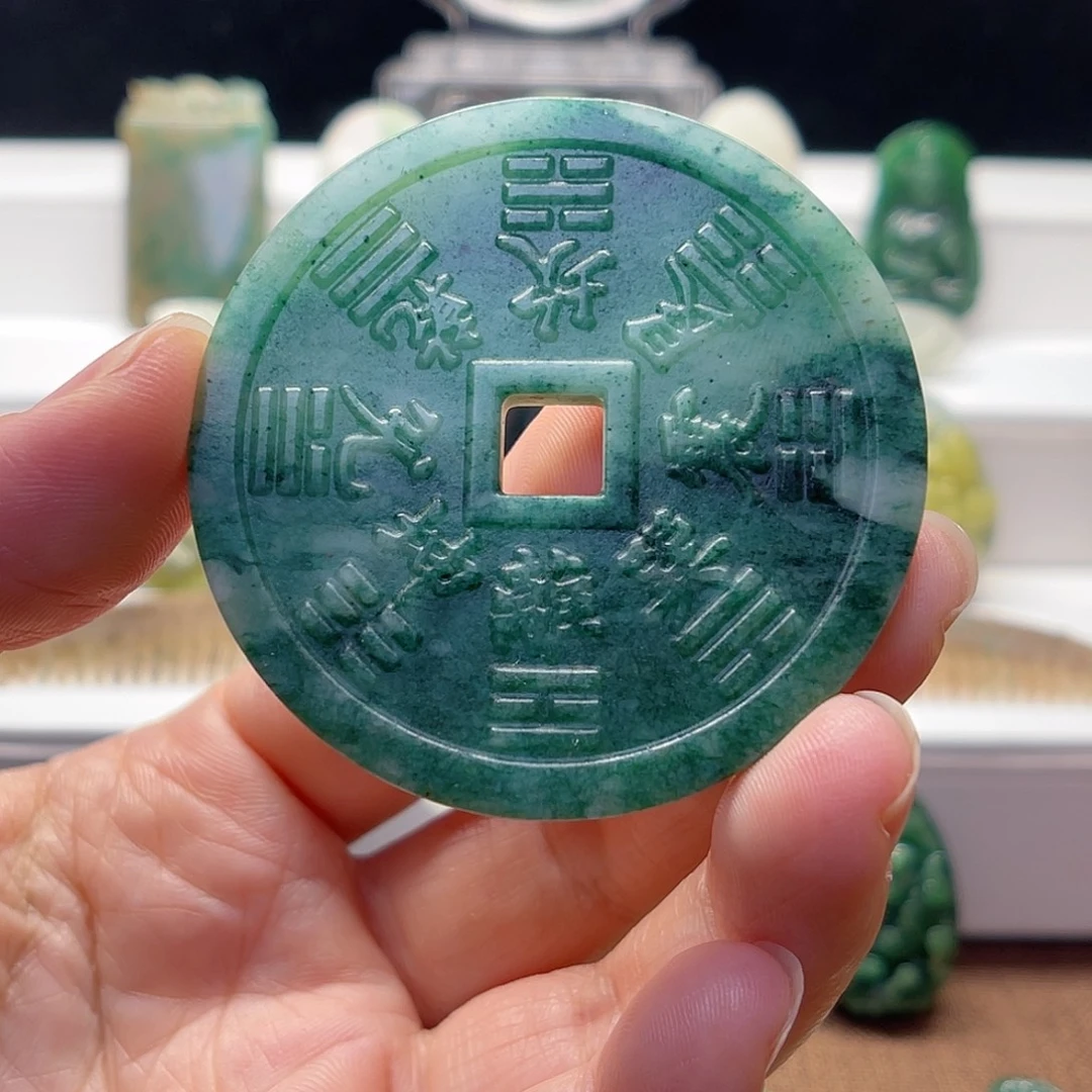 独山玉未镶嵌颈饰