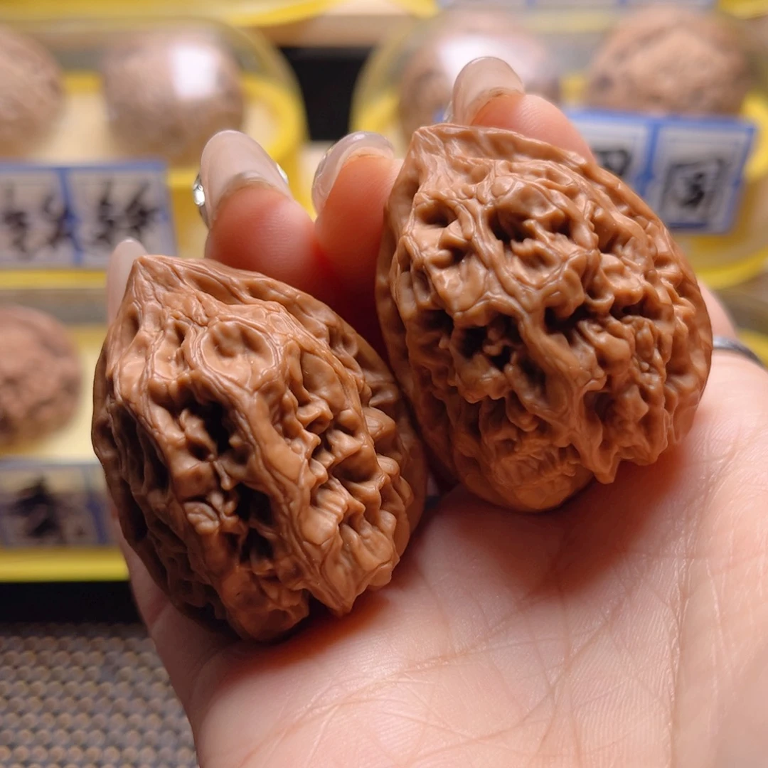 文玩核桃把件火苗