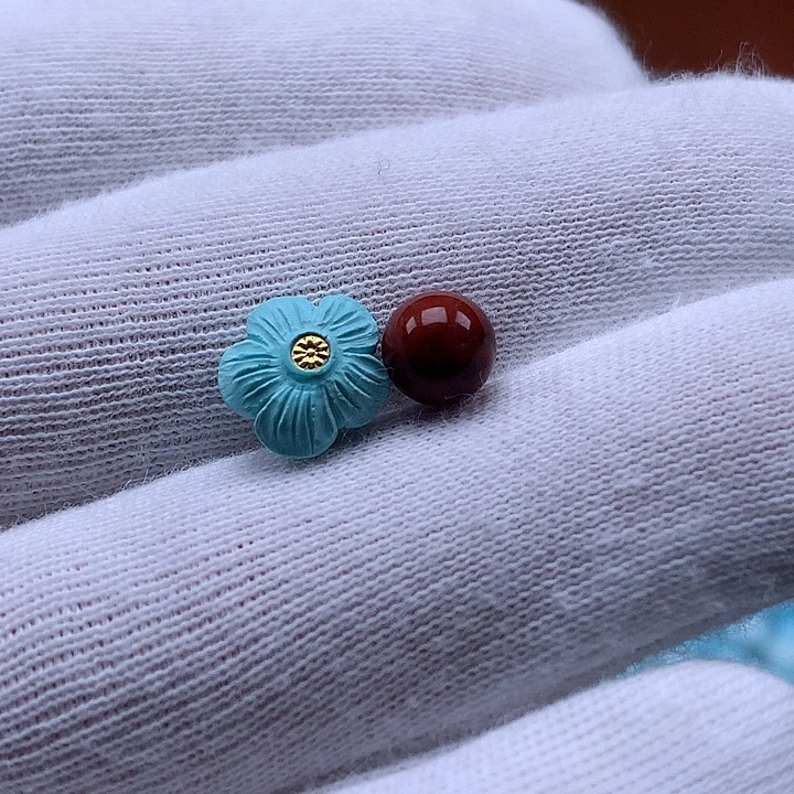 静****绿松石未镶嵌珠宝奇石