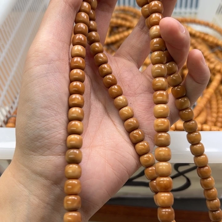 吊坠白玉菩提黄色128