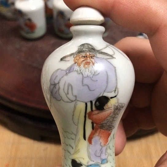 壶勇**弃陶瓷设计风格的设计风格设计